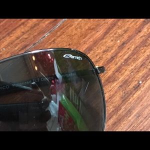 Smith optics aviator sunglasses shade: gunmetal.